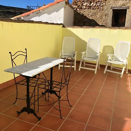 Apartamento Roberto Valdelinares アパート